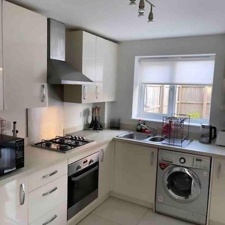 3 Stories, 5 Bedroom House In Prime Location With Balcony And Shared Garden Λίβερπουλ Εξωτερικό φωτογραφία